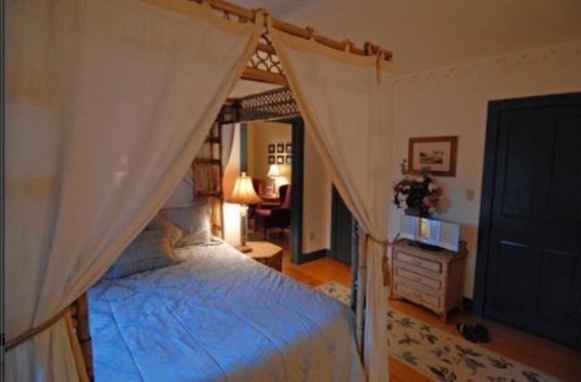 Deer Brook Inn Вудсток Экстерьер фото